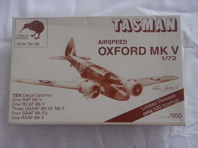 Limited release Tasman 1:72 scale Airspeed Oxford MK V model plane kit - No TM 106