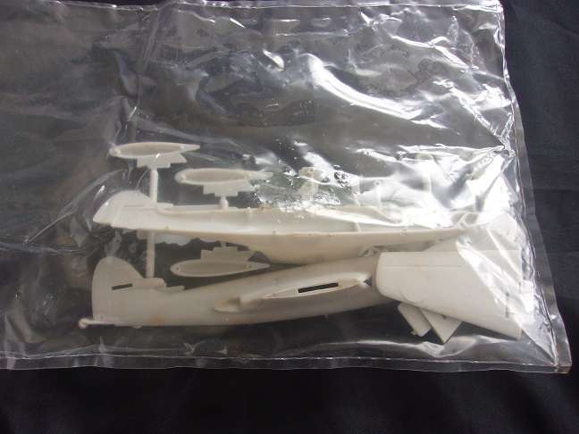 Nova 1:72 scale Hawker Sea Hawk & D.H. Vampire model plane kits for 1 bid