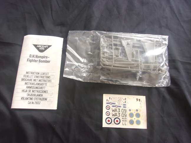 Nova 1:72 scale Hawker Sea Hawk & D.H. Vampire model plane kits for 1 bid