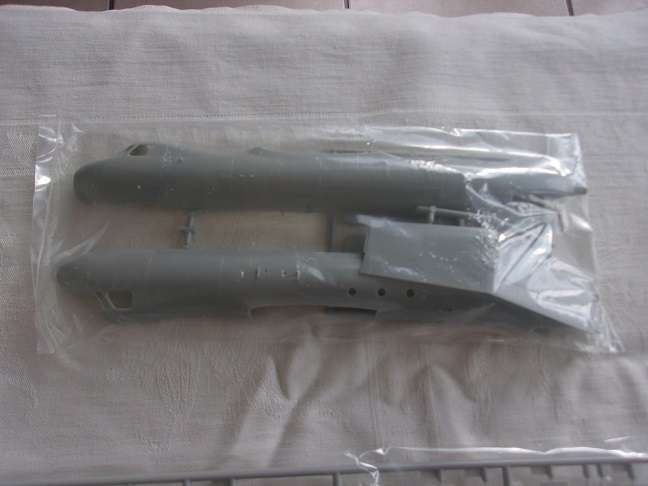 Italeri 1:72 scale Spitfire & Fujimi Grumman Hawkeye model plane kits for 1 bid