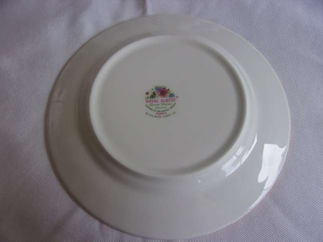 Vintage Royal Albert "Flower of the Month" trio - August Poppy
