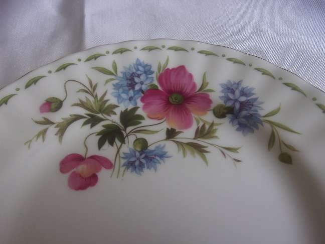 Vintage Royal Albert "Flower of the Month" trio - August Poppy