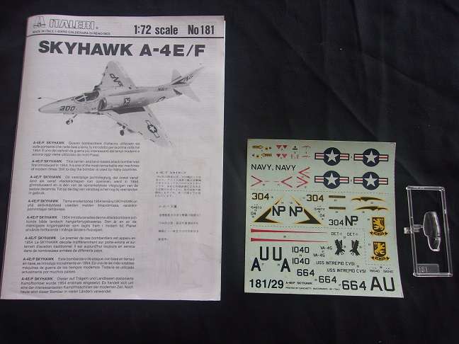 Italeri 1:72 scale Skyhawk Hot Rod & Hasegawa Grumman Tiger model plane kits for 1 bid