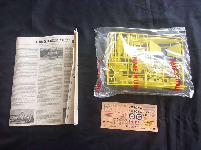 Revell 1:72 Hawker Hunter & ESCI "Tiger Meet" model plane kits for 1 bid