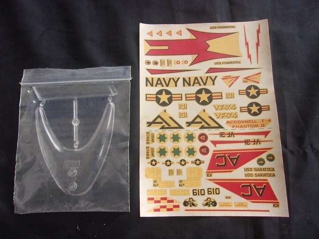 Academy 1:72 scale Focke-Wulf & Airfix McDonnell Phantom model plane kits for 1 bid