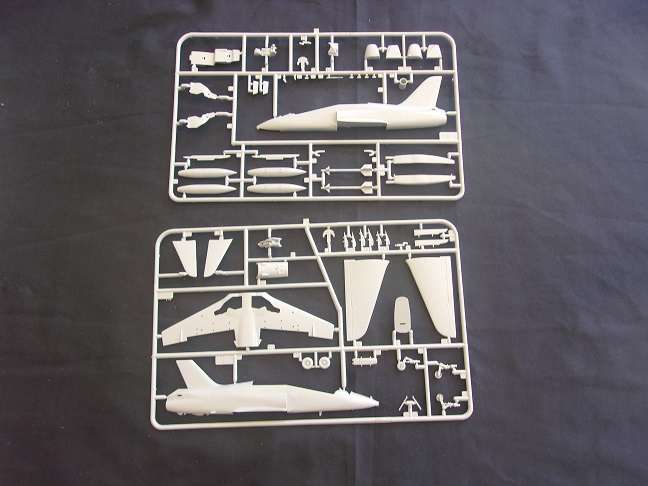 Italeri 1:72 scale Hawk & Airfix Thunderchief model plane kits for 1 bid