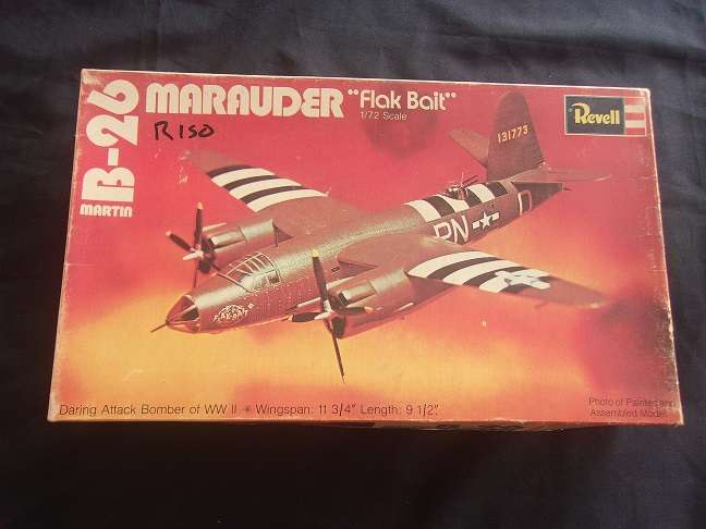 Lot of 5 vintage model plane kits for 1 bid - not sure if complete