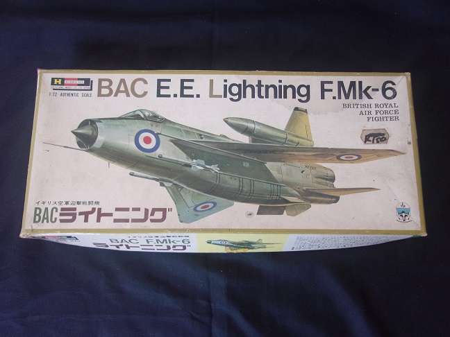 Hasegawa 1:72 scale BAC E.E. Lightning & Delta Dart model plane kits for 1 bid