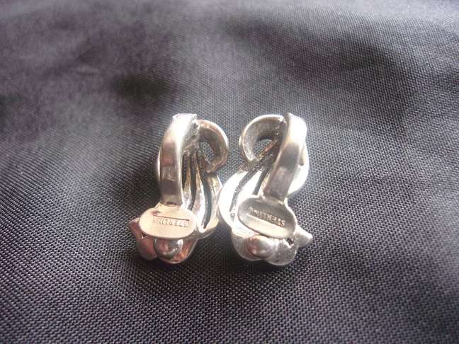 Vintage Sterling silver bracelet & 2 pairs earrings fir 1 bid - 36.3g