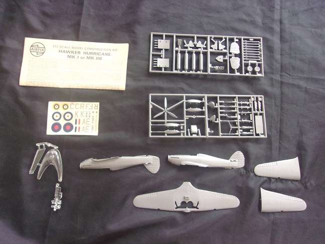 Heller 1:72 scale Messerschmitt & Airfix Hawker Hurricane model plane kits for 1 bid