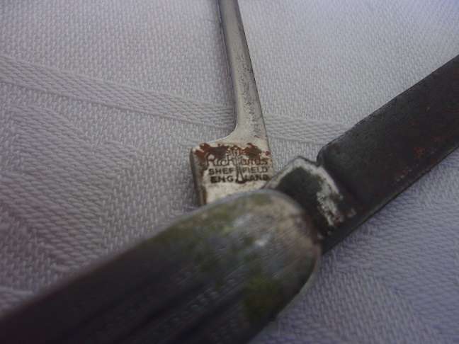 Lot of vintage smoking accessories for 1 bid - take a look