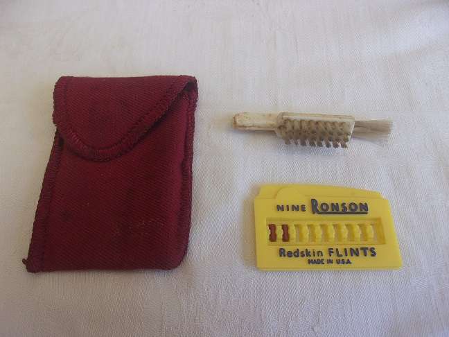 Lot of vintage smoking accessories for 1 bid - take a look