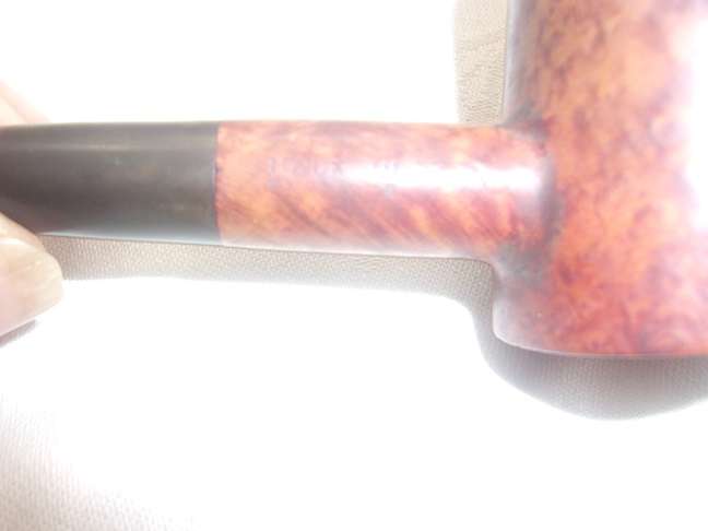 Vintage Dunhill Bruyere 475 White Spot Estate smoking pipe with pouch