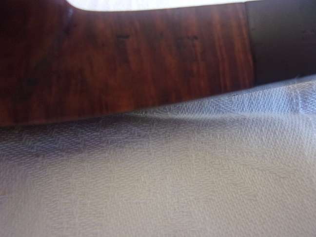 4 Vintage quality smoking pipes and a pipe stand for 1 bid