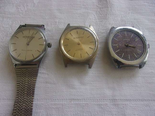 Lot of vintage watches and watch & clock parts for 1 bid