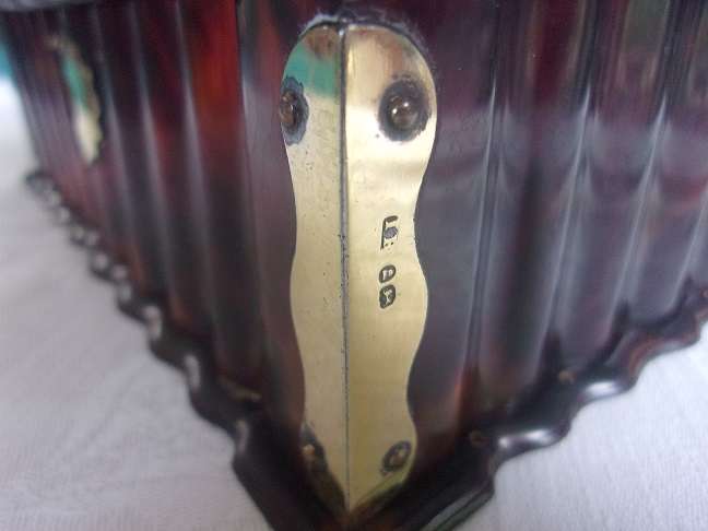 Georgian tortoise shell trinket box with gilt Sterling silver fittings