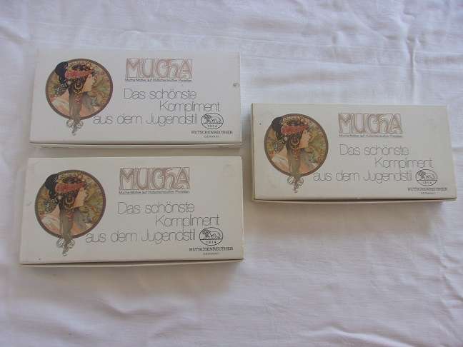 3 Vintage Hutschenreuther Selb art nouveau wall plaques by Alfons Mucha - The Flowers