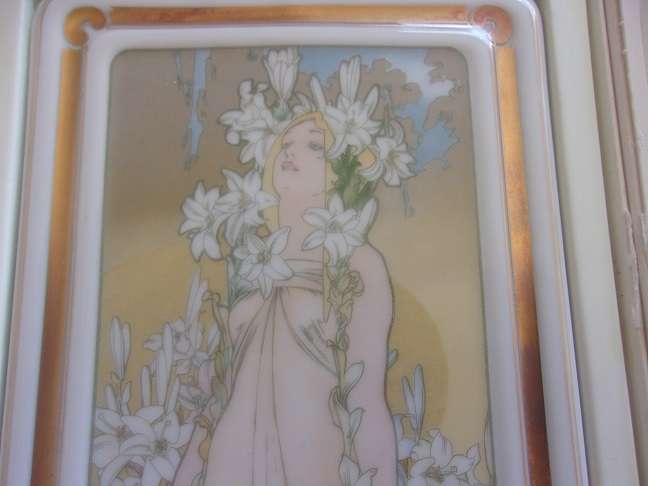 3 Vintage Hutschenreuther Selb art nouveau wall plaques by Alfons Mucha - The Flowers