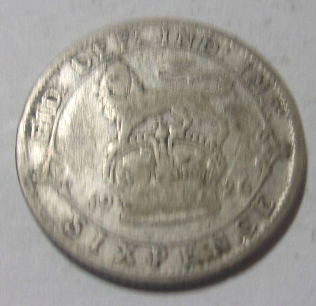 1926 silver British 6 Pence coin