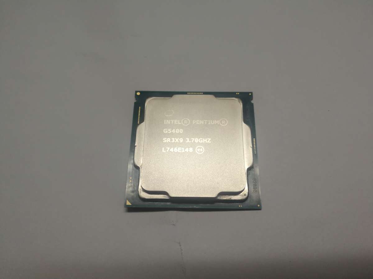 Intel Pentium Gold G5400