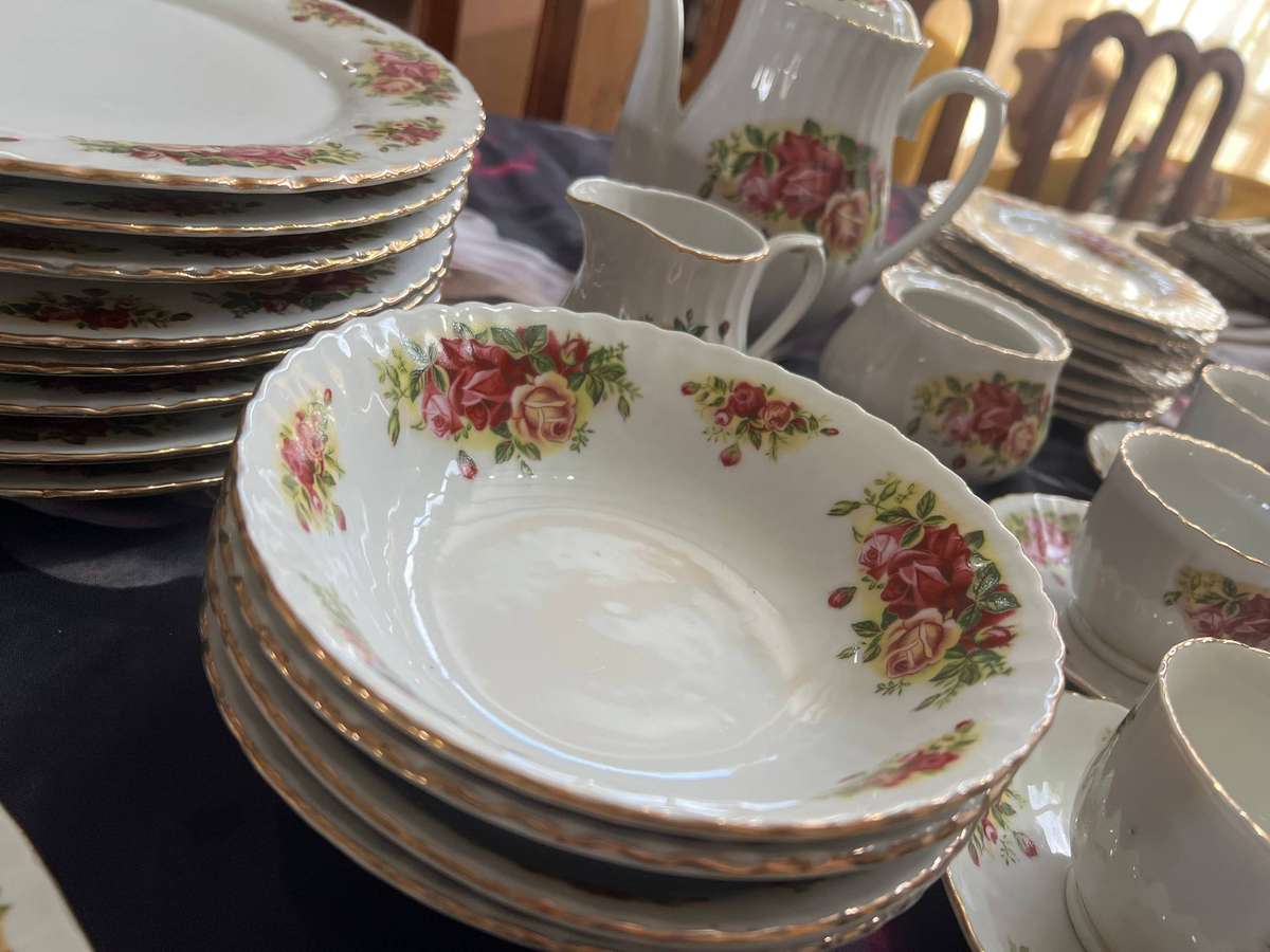 English rose tea set