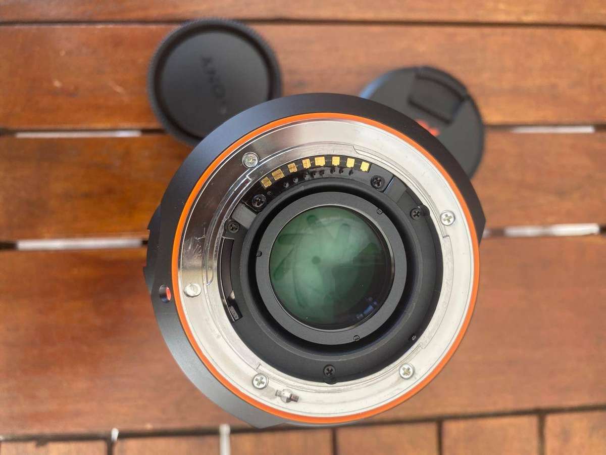 Sony Alpha 850 Full-Frame Camera.  - With Sony (made by Zeiss).  - SAM 28-75 2.8 Lens.