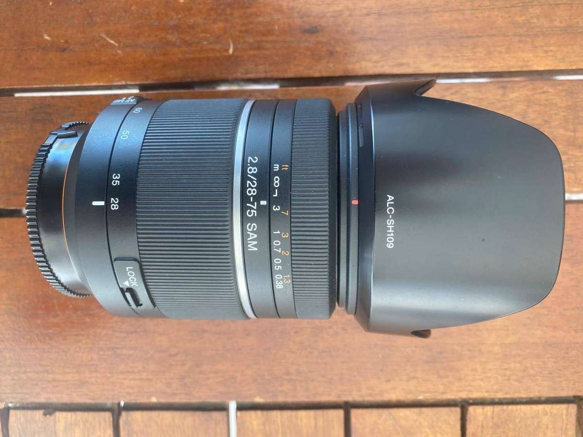 Sony Alpha 850 Full-Frame Camera.  - With Sony (made by Zeiss).  - SAM 28-75 2.8 Lens.