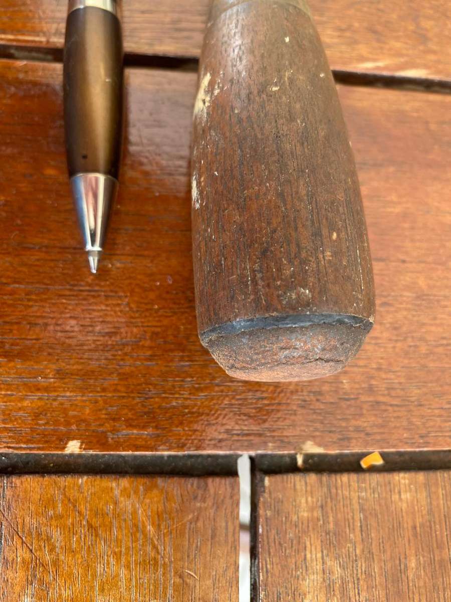 Antique Stanley Everlasting full tang 40cm wide chisel.  USA made.