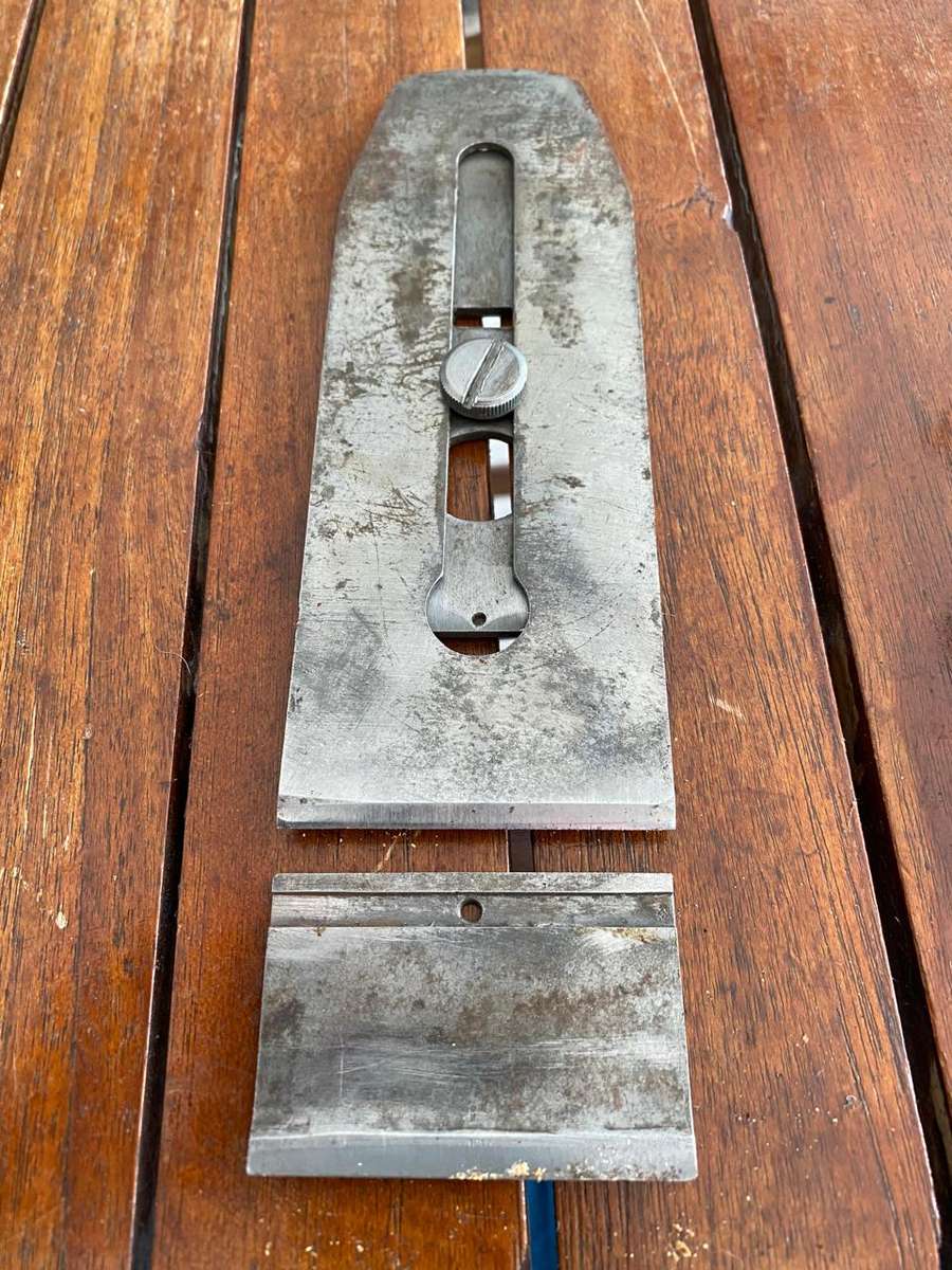 Interesting Record no 05 1/2 England Plane.