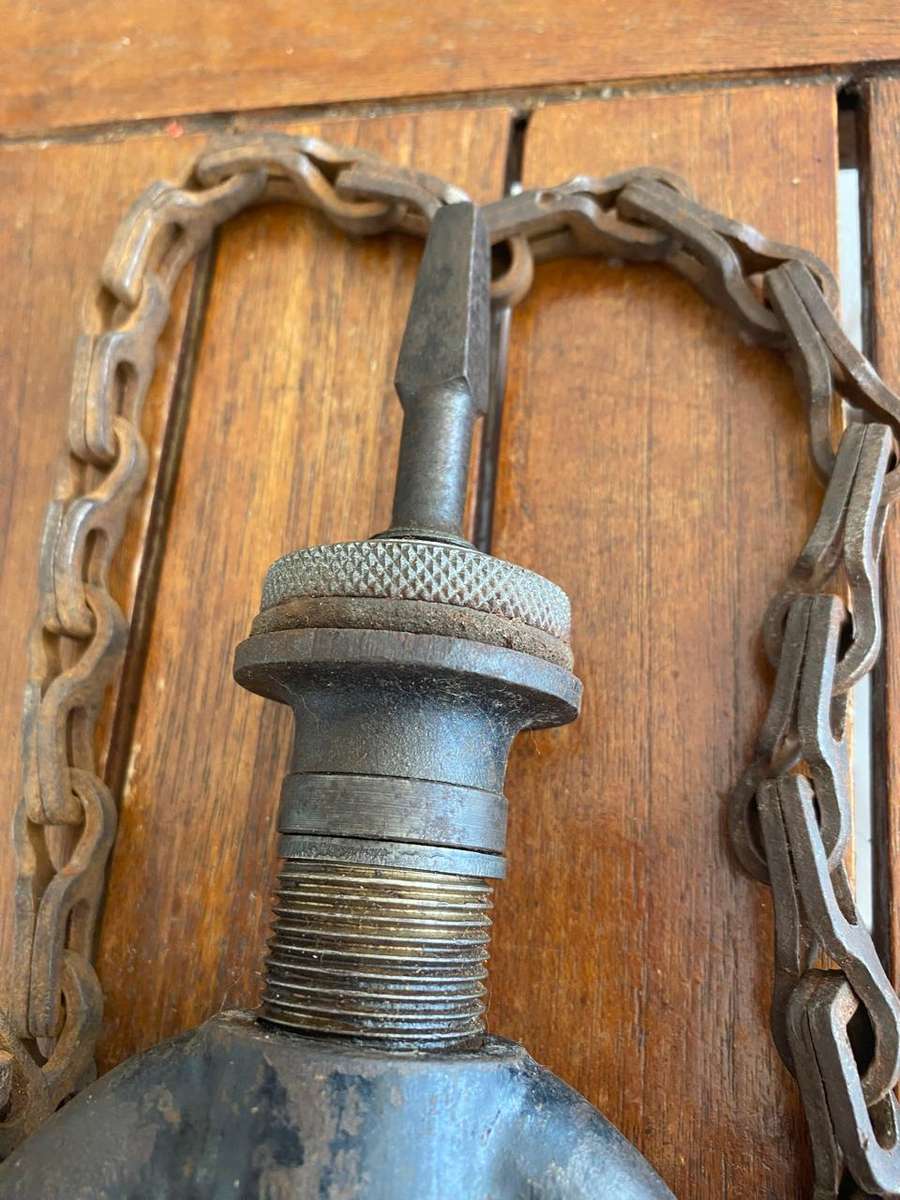 Chain Drill.  - Apparently made by Miller Falls 1880-1930.