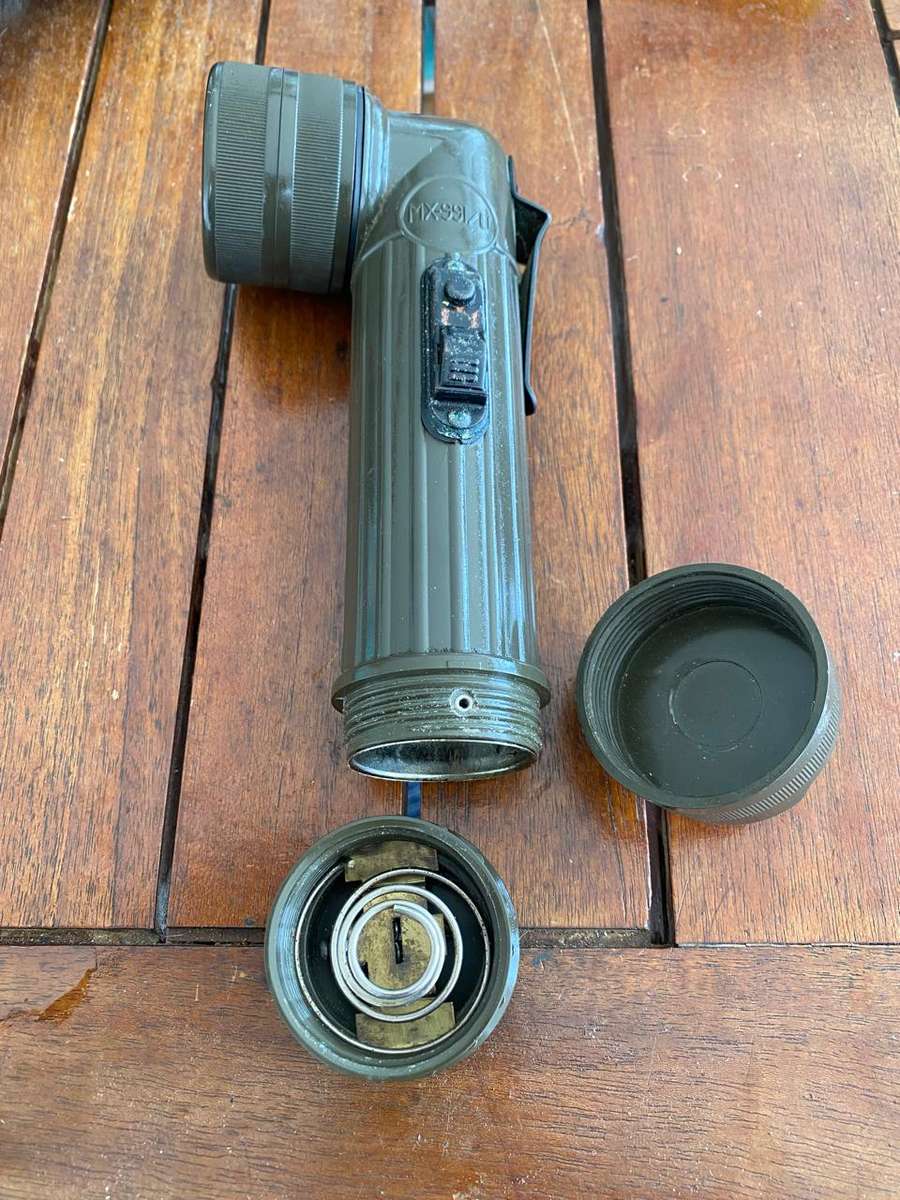 Usalite made in USA Marine Flashlite no MX-991U.