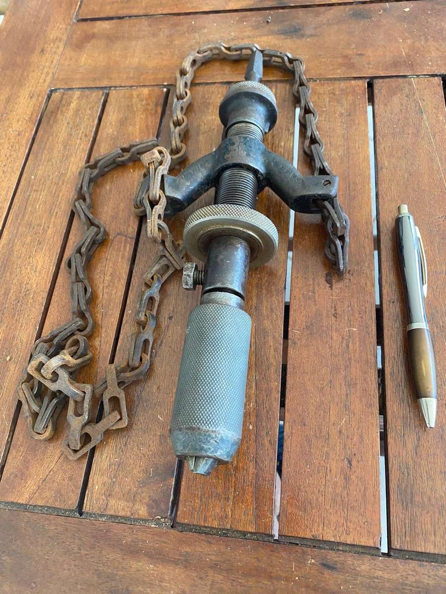 Chain Drill.  - Apparently made by Miller Falls 1880-1930.