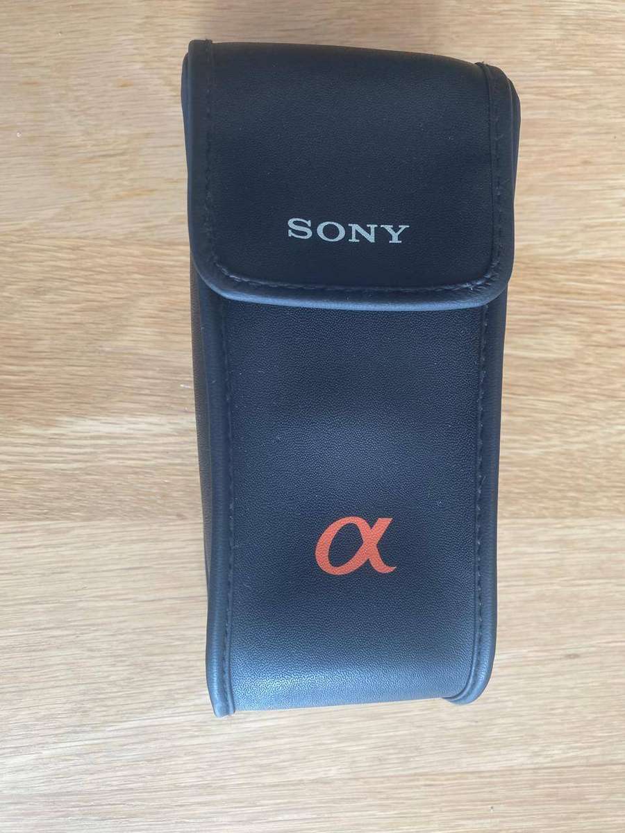 Sony Auto Flash Light - F42AM.  - Takes 4 Pen Lights Batteries.