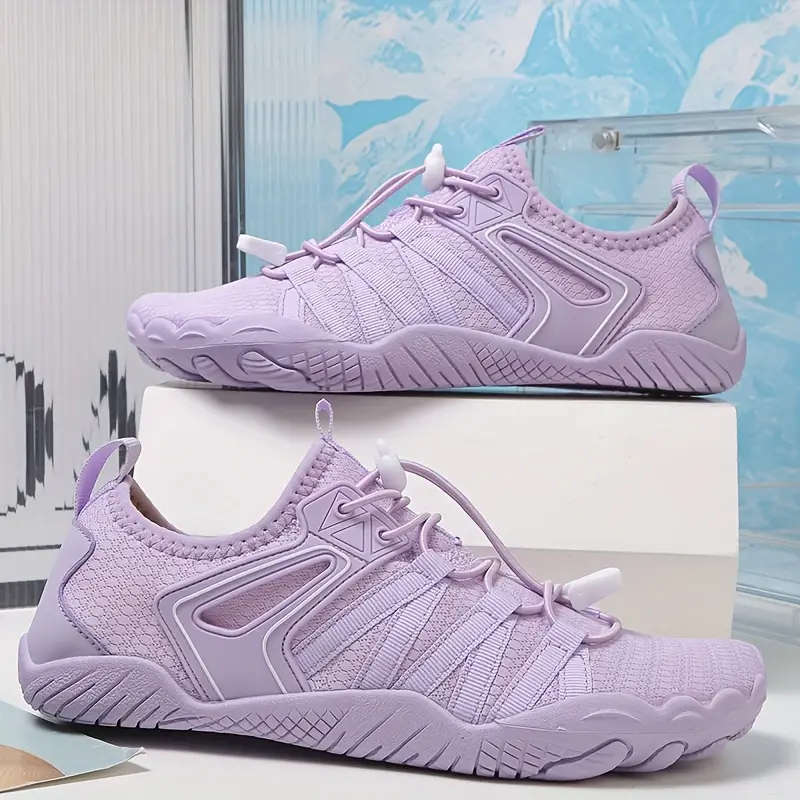 Lady Lilac  Lightweight barefoot feel / Aqua Shoes Lace Up Size 7