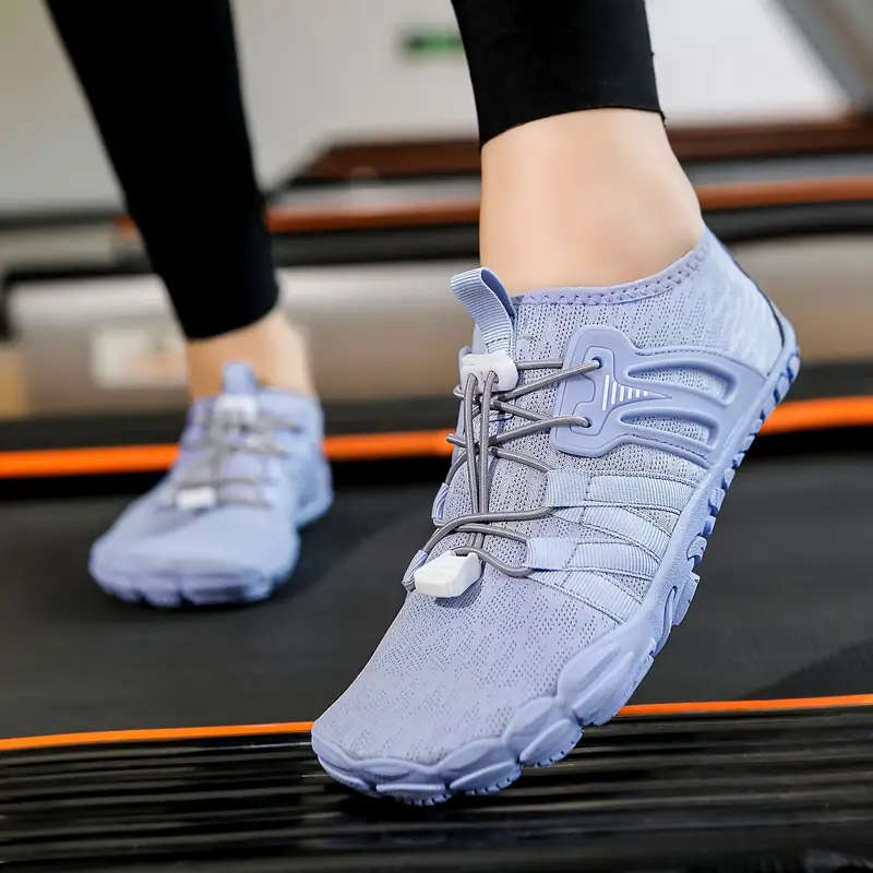 Periwinkle  Lightweight barefoot feel / Aqua Shoes Lace Up Size  7