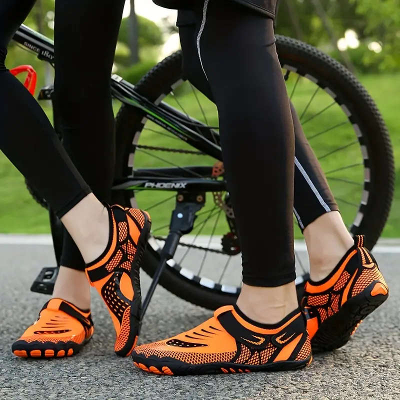 Velcro Orange Lightweight barefoot feel Aqua Shoes Size 6