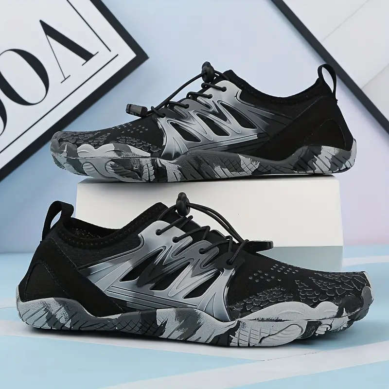Lightweight barefoot feel Aqua Shoes  Black Camo Lace Up