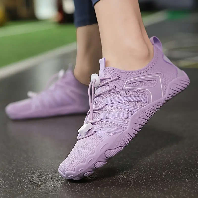 Lady Lilac  Lightweight barefoot feel / Aqua Shoes Lace Up Size 7