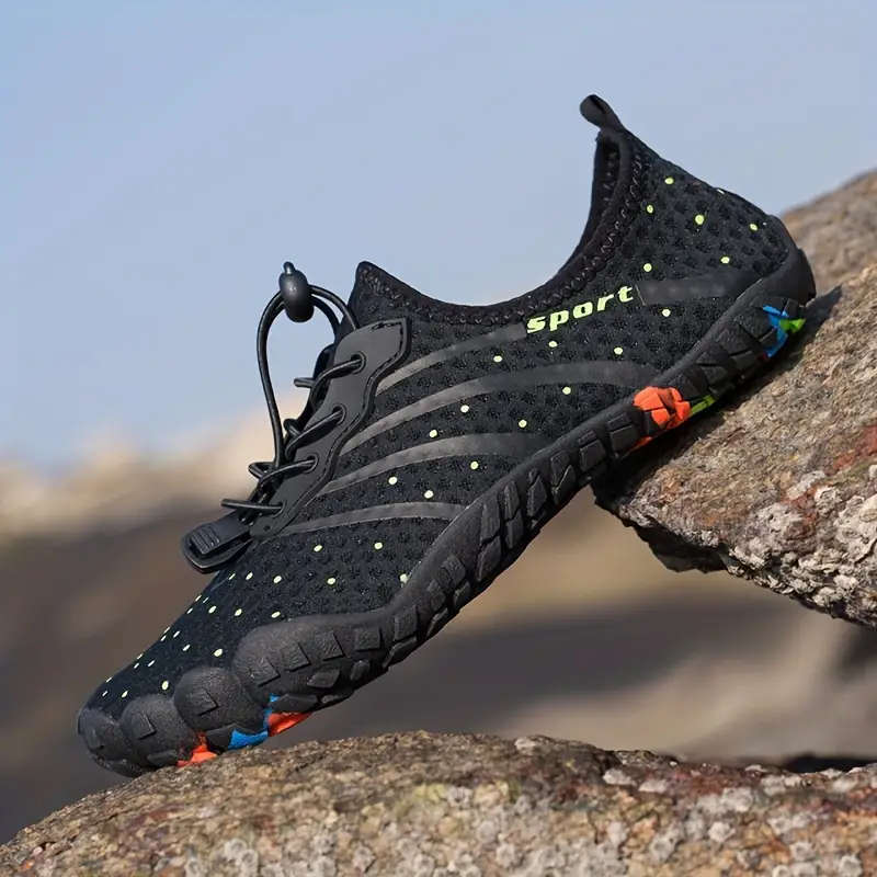 Lightweight barefoot feel Aqua Shoes  Black Size 8