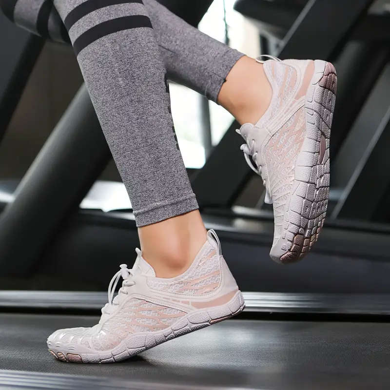 Apricot Wave Lightweight barefoot feel Aqua Shoes Lace Up Size 7