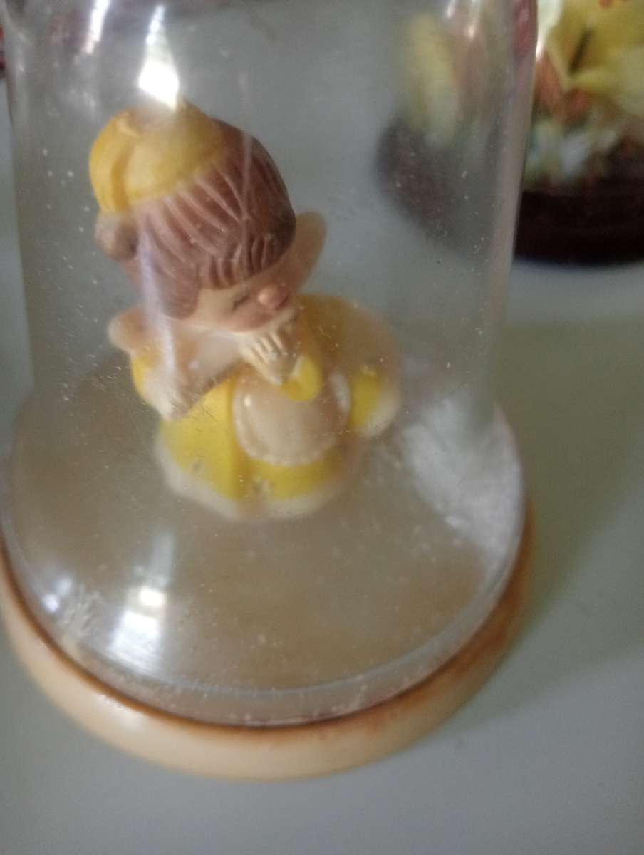 VINTAGE SMALL COLLECTABLES