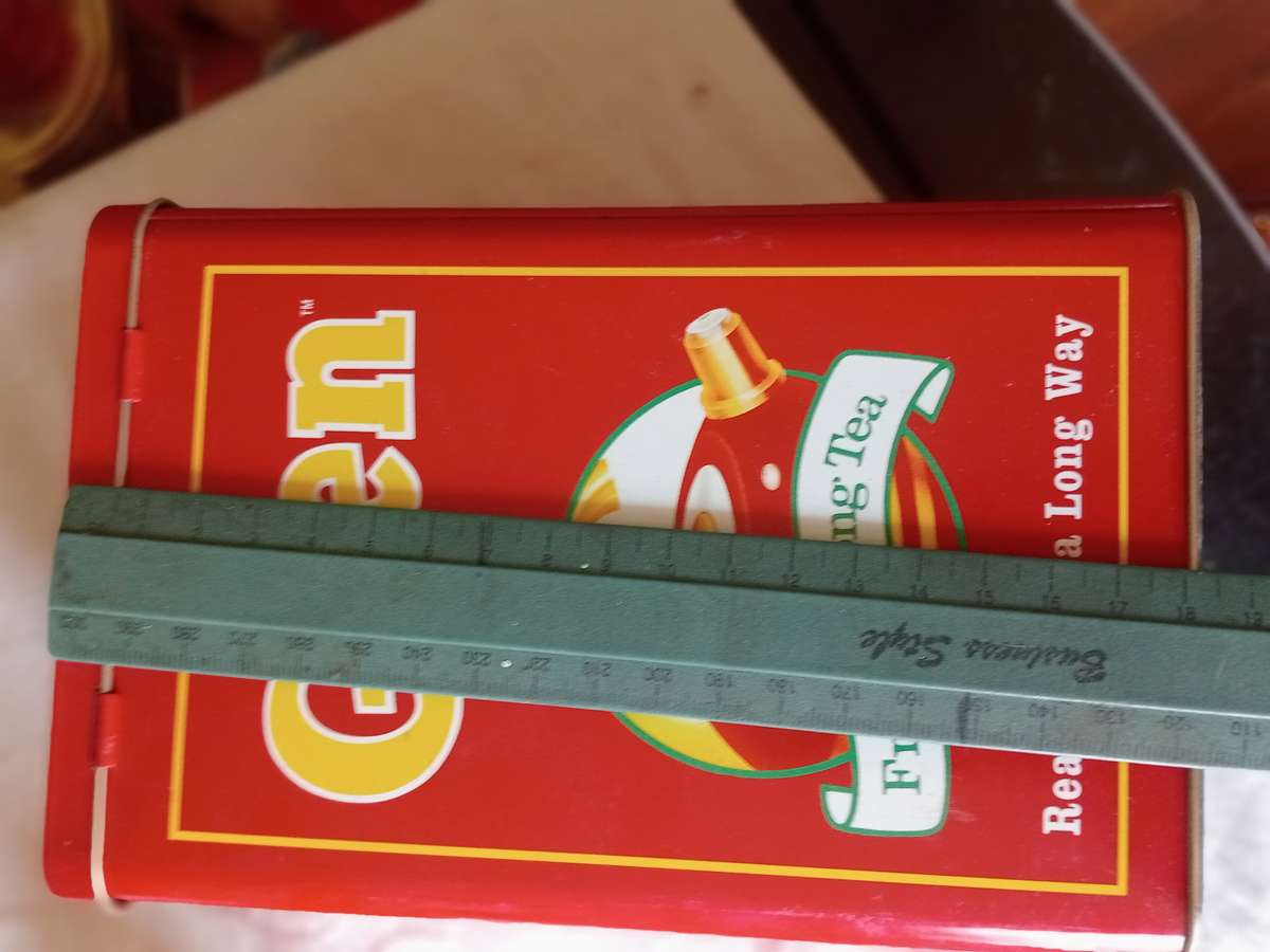 VINTAGE GLEN TEA TIN