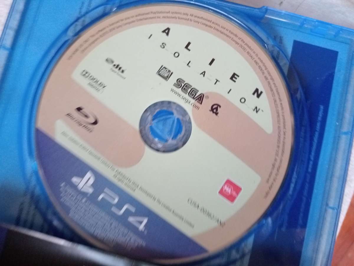 PLASTATION 4 ALIEN ISOLATION