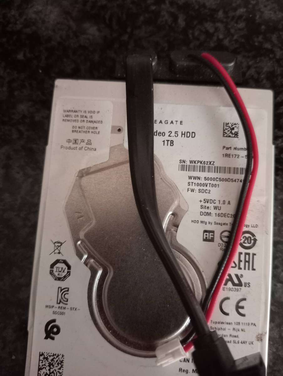 NEW CONDITION SEAGATE 1 TERRABYTE HARD DRIVE