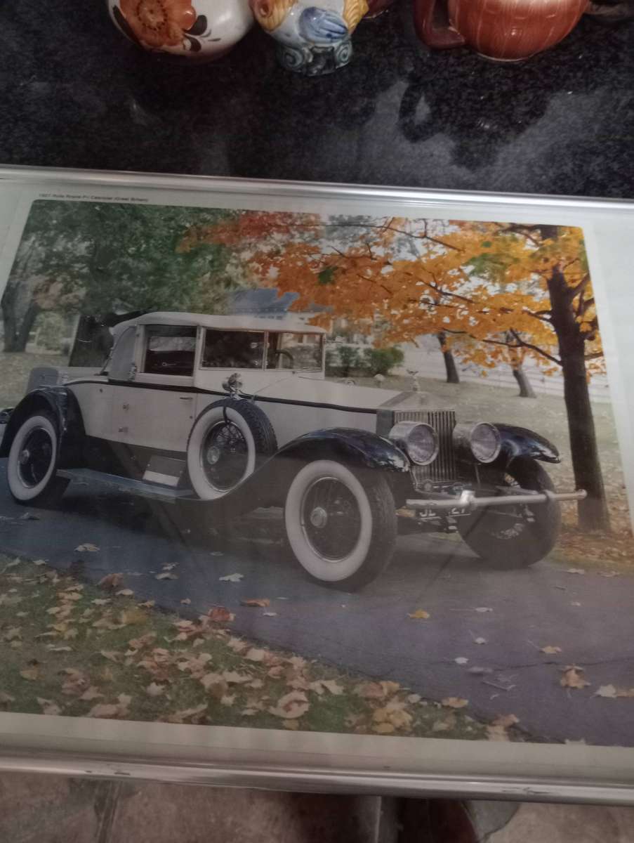VINTAGE CAR PHOTO FRAMED WITH GLASS