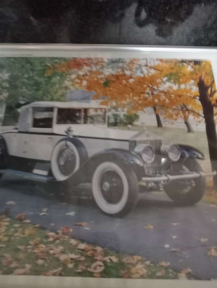 VINTAGE CAR PHOTO FRAMED WITH GLASS