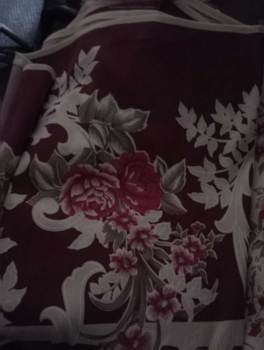 VINTAGE  LINED CURTAIN DROP