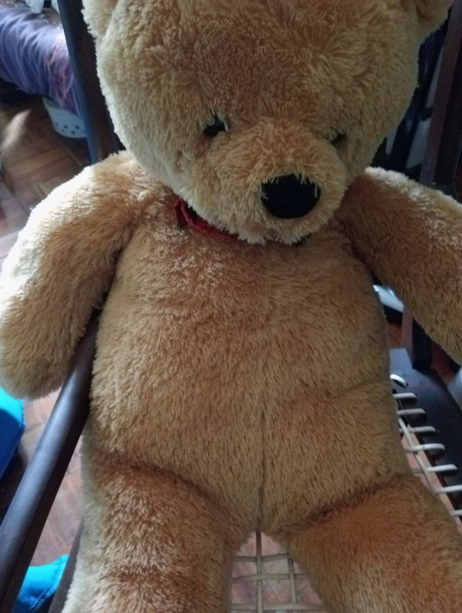 VINTAGE EXTRA LARGE BROWN STUFFED BEAR