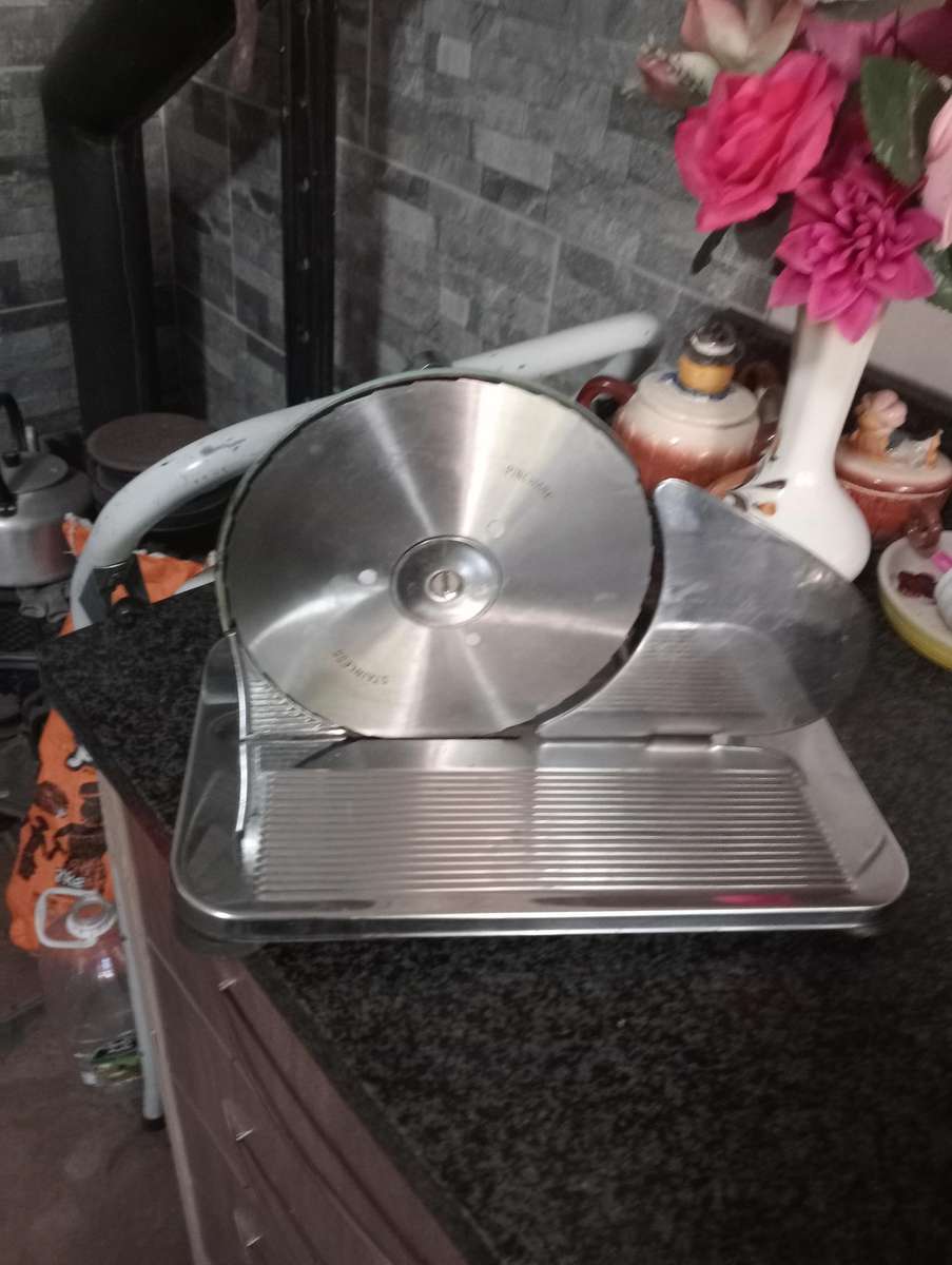 VINTAGE PINEWARE  BREADSLICER MEAT SLICER