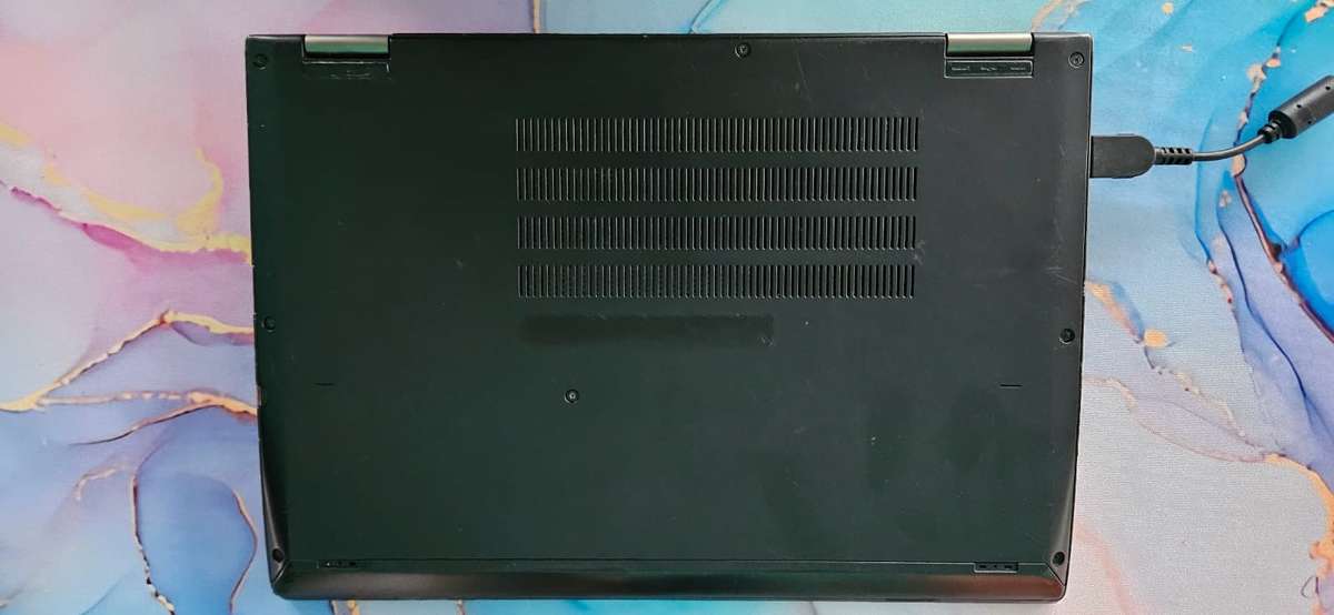 Lenovo Thinkpad Yoga 260 Touch Screen 360 Rotation